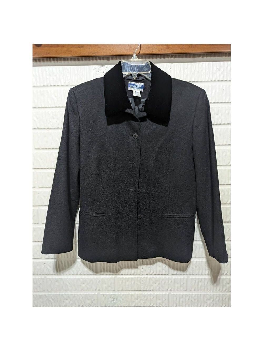 Pendleton Women's Black Wool Swirled Velvet Removable Collar Blazer Size 12